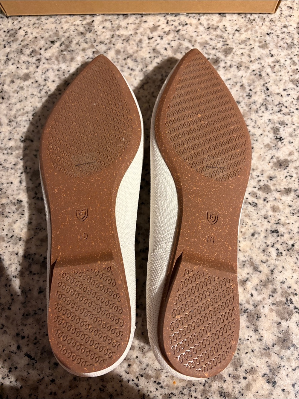 Women’s Rothys White Floral Pointed Toe Flats - Picture 2 of 4